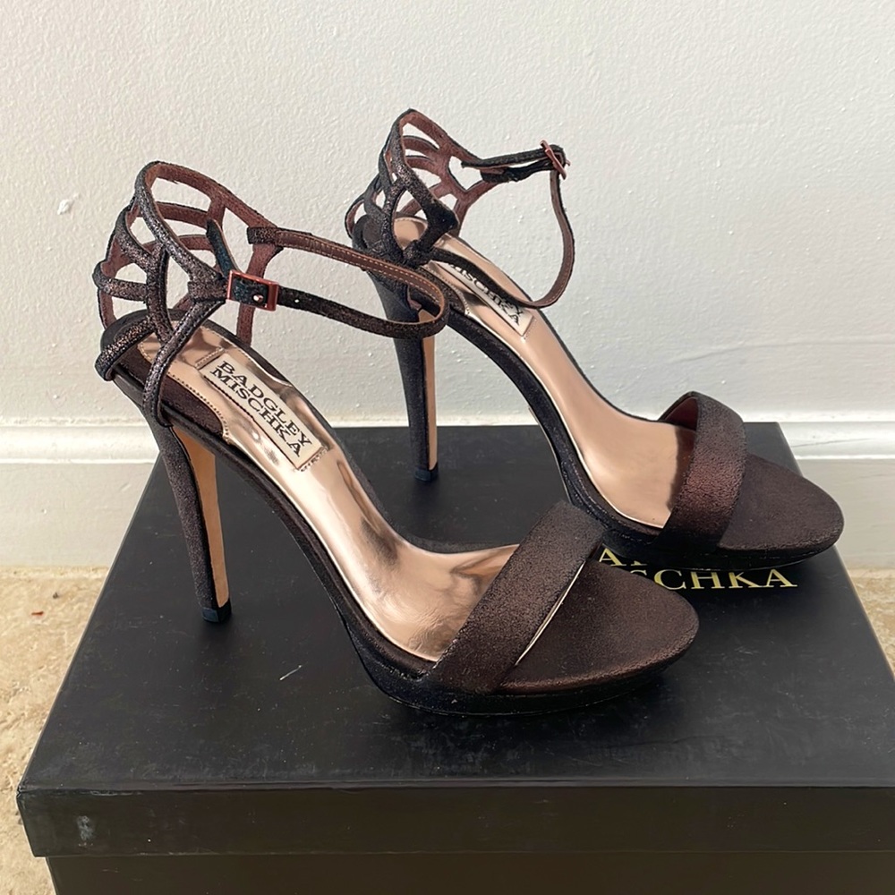 Badgley Mischka bronze heel